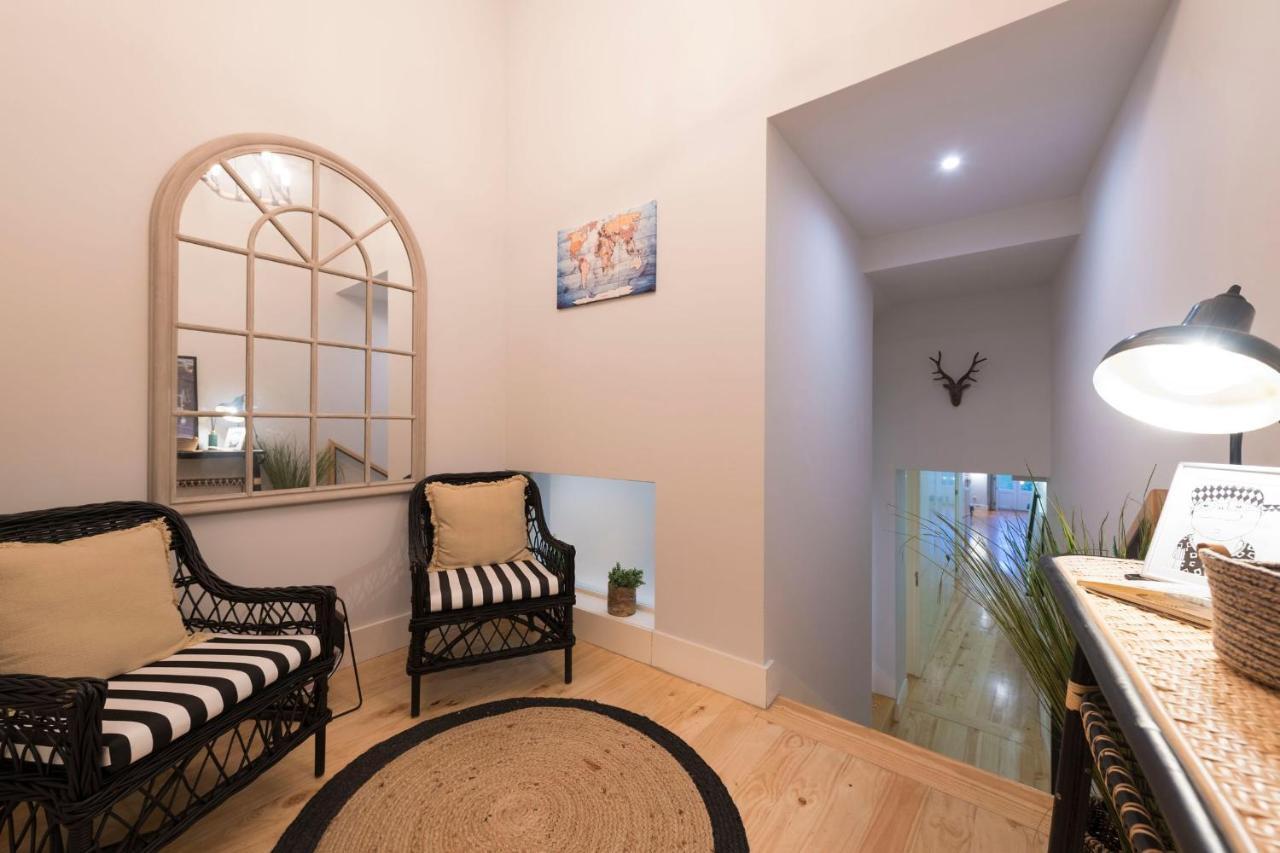 Lovelystay - Porto Peaceful Living W/ Backyard المظهر الخارجي الصورة