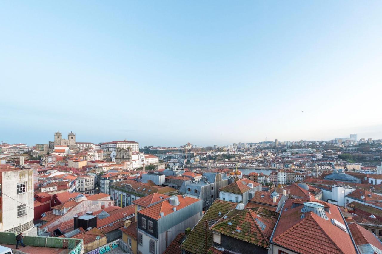 Lovelystay - Porto Peaceful Living W/ Backyard المظهر الخارجي الصورة