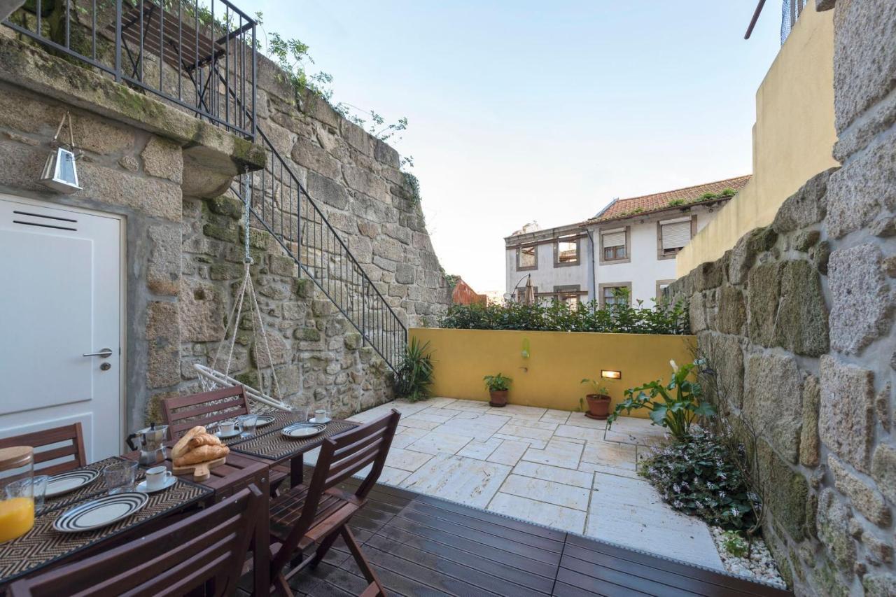 Lovelystay - Porto Peaceful Living W/ Backyard المظهر الخارجي الصورة